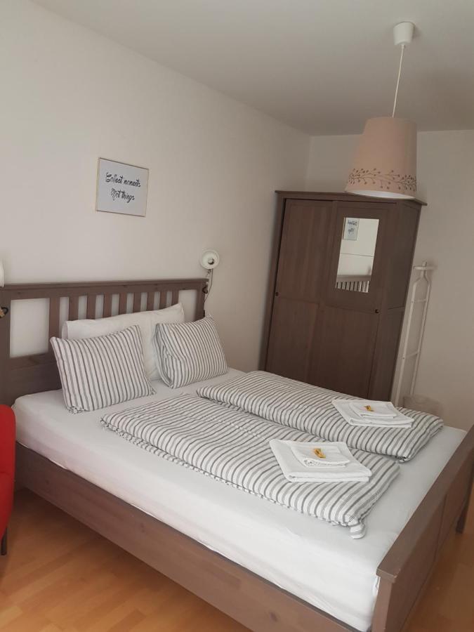 Rhii B&B Eglisau Bagian luar foto